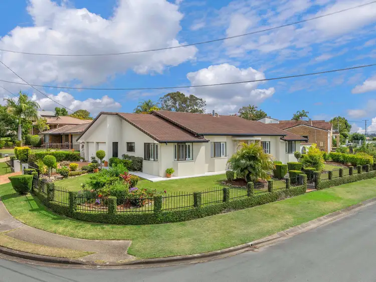 50 Faheys Road West, Albany Creek QLD 4035