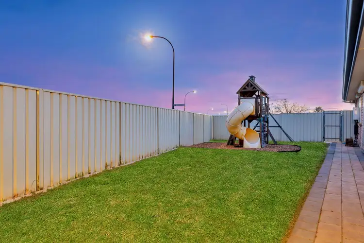 Fourth view of Homely house listing, 1 Cavendish Terrace, Burton SA 5110
