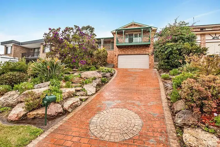28 Scenic Crescent, Albion Park NSW 2527