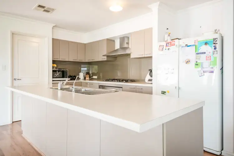 Seventh view of Homely house listing, 8 Claymore Loop, Dalyellup WA 6230