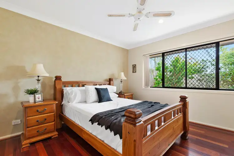 1/35-41 BEACHCOMBER Court, Burleigh Waters QLD 4220