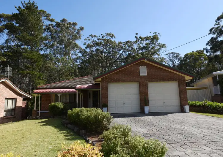 73 Suncrest Avenue, Sussex Inlet NSW 2540