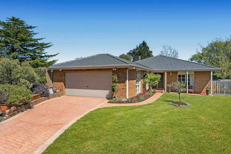 11 Dunnell Rise, Berwick VIC 3806