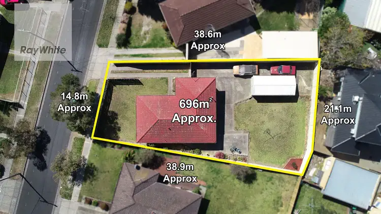 Second view of Homely house listing, 6 Alvie Court, Westmeadows VIC 3049