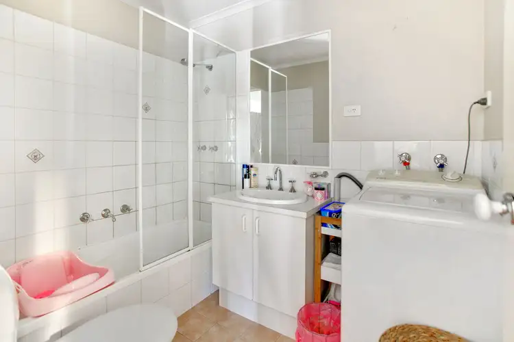 Sixth view of Homely unit listing, 4/22 Herbert Road, Carrum Downs VIC 3201