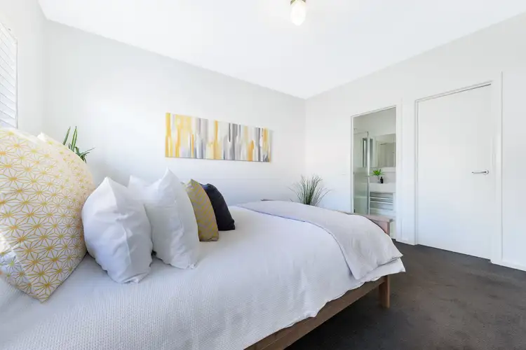 Third view of Homely townhouse listing, 2/14 Huxtable Street, Mount Waverley VIC 3149