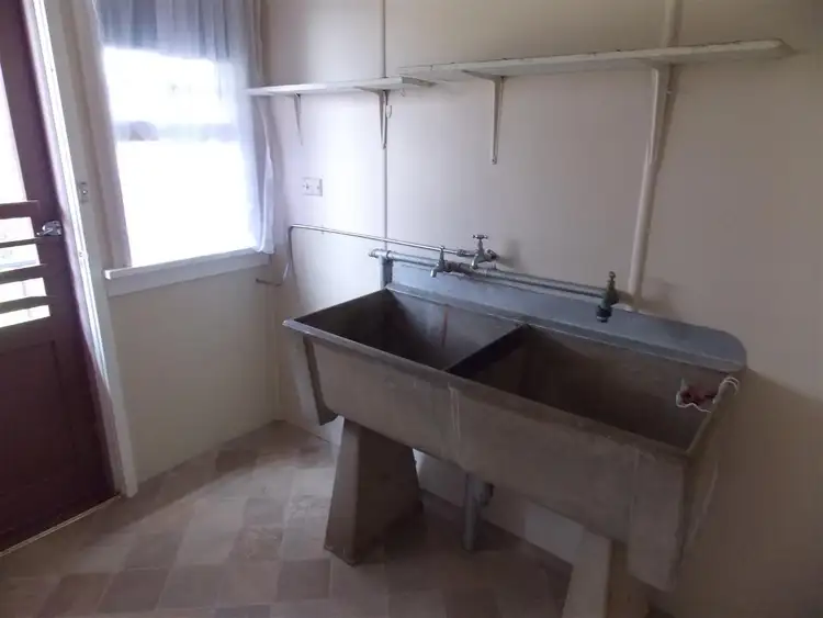 Seventh view of Homely house listing, 7 Keast Street, Parkes NSW 2870