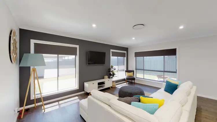 Third view of Homely house listing, 7 Venetian Court, Dubbo NSW 2830