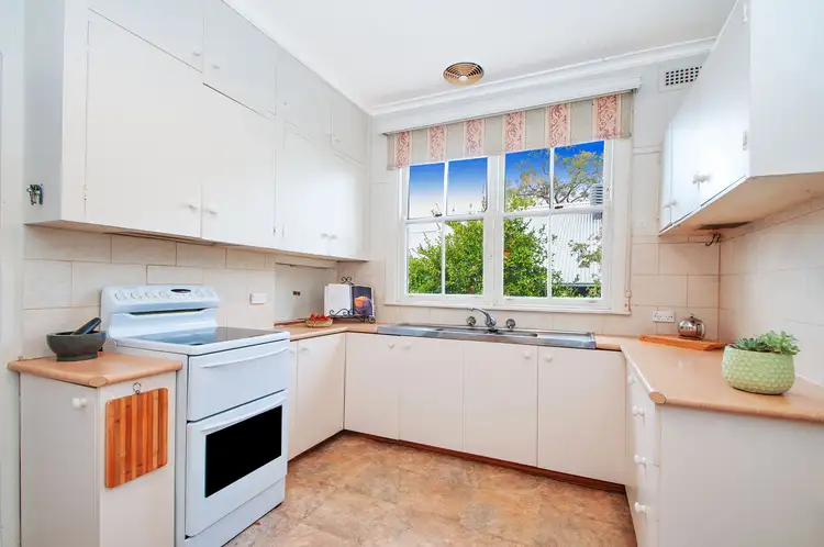 Fourth view of Homely house listing, 17 Grand View Avenue, Croydon VIC 3136