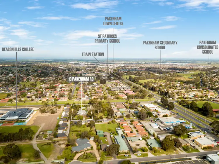 Second view of Homely house listing, 19 Pakenham Road, Pakenham VIC 3810