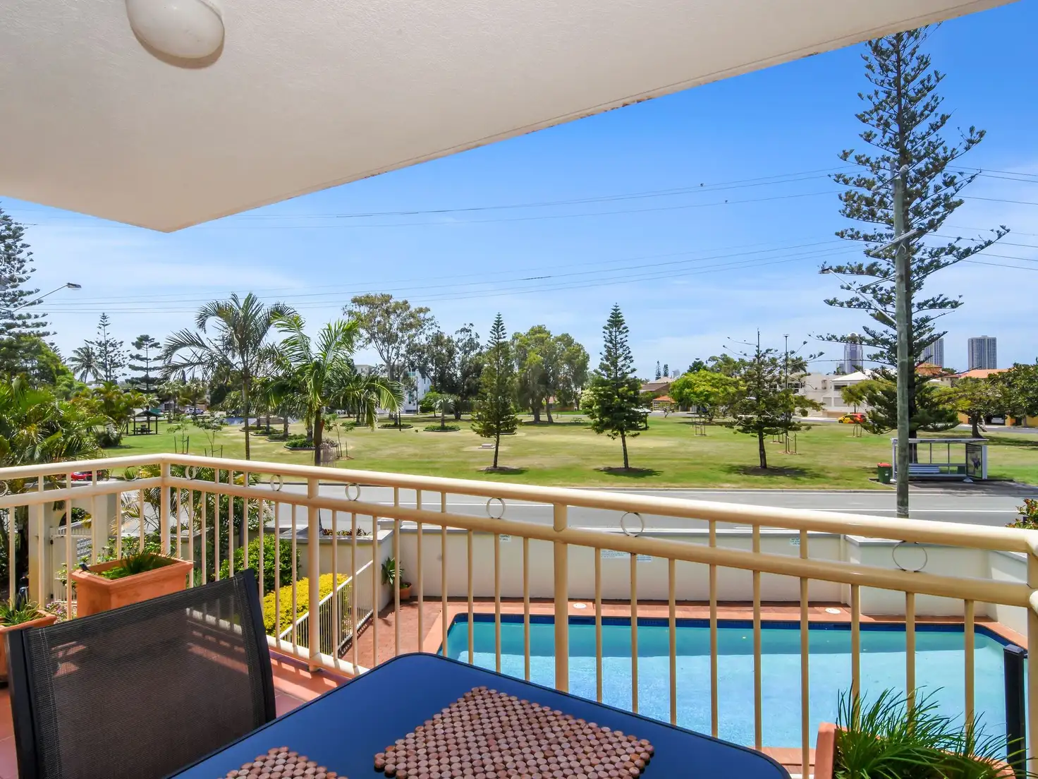 Main view of Homely apartment listing, 6/76 Thomas Drive, Chevron Island QLD 4217