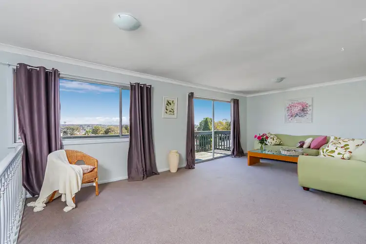 31 Iraga Avenue, Peakhurst NSW 2210