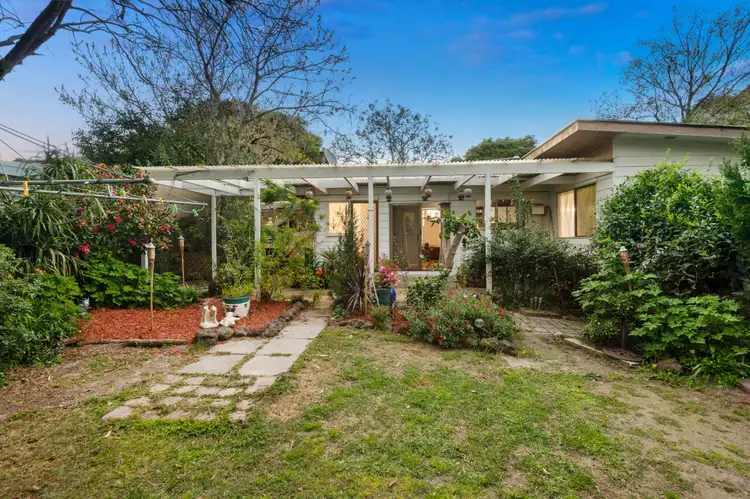 Seventh view of Homely house listing, 17 Berberis Crescent, Frankston VIC 3199