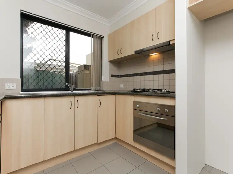 4/22 Gochean Avenue, Bentley WA 6102