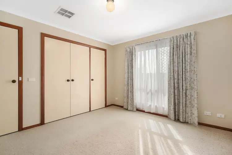 Fifth view of Homely unit listing, 2/6 Topaz Court, West Wodonga VIC 3690