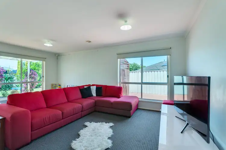 Sixth view of Homely house listing, 16 Erindale Place, Craigieburn VIC 3064