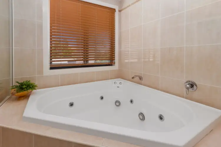 Fifth view of Homely house listing, 1 Petworth Court, Arundel QLD 4214
