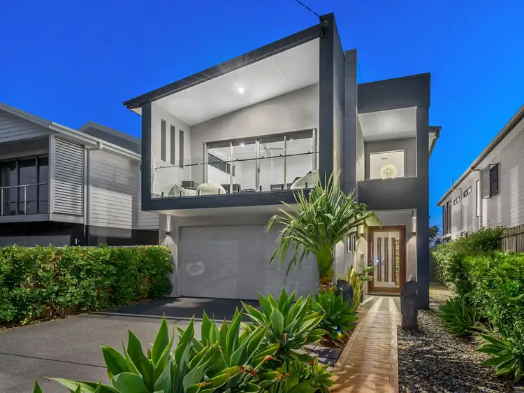 16 Saint Clair Street, Kedron QLD 4031