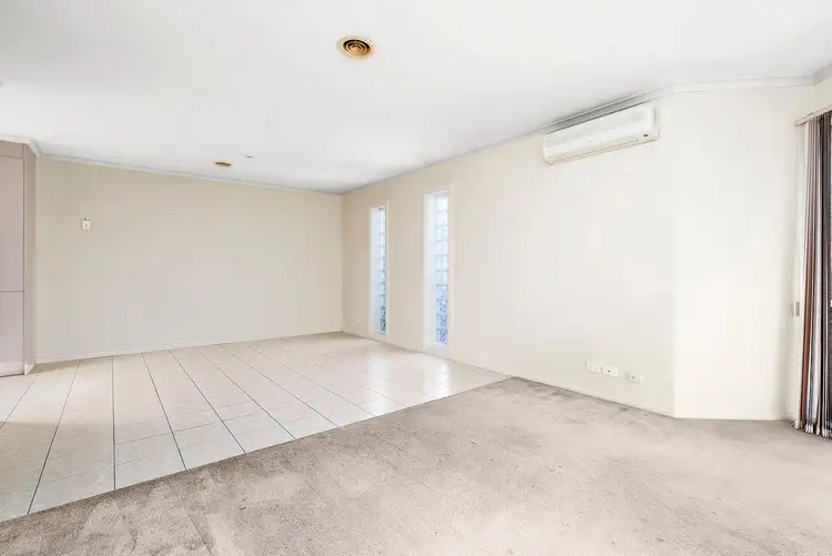 Sixth view of Homely unit listing, 4/11 Hoffman Street, Cheltenham VIC 3192