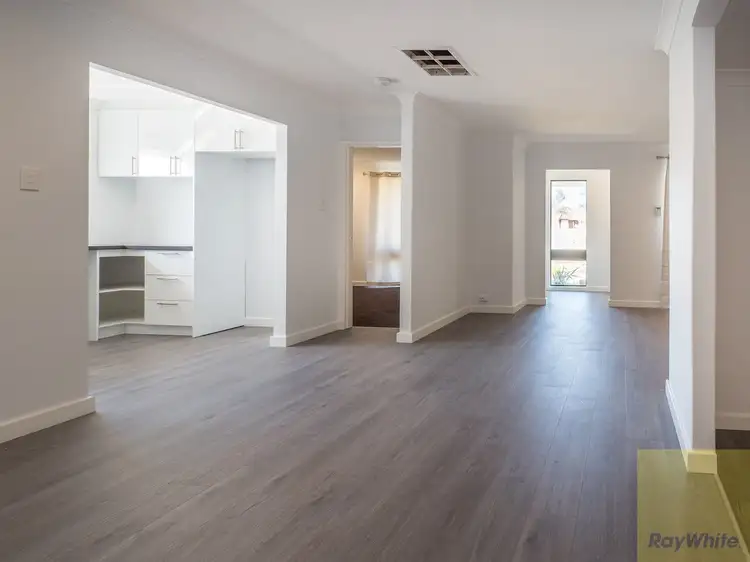 Second view of Homely house listing, 37 Waratah Drive, Camillo WA 6111