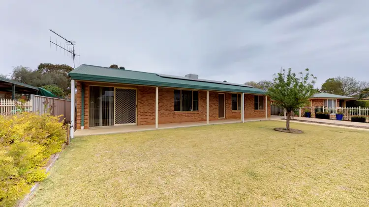 102 Birch Street, Narromine NSW 2821
