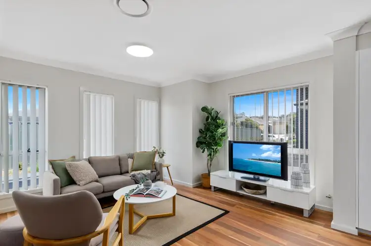 Third view of Homely house listing, 2/40 Gerongar Crescent, Haywards Bay NSW 2530