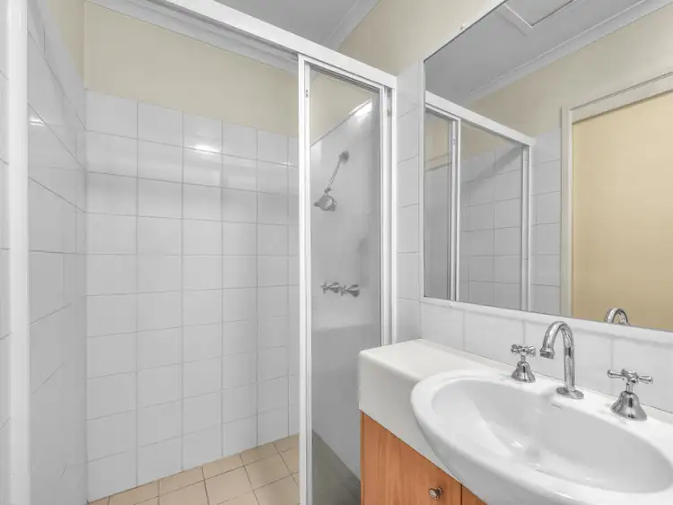 Sixth view of Homely unit listing, 7/48 Riddell Street, Bulimba QLD 4171