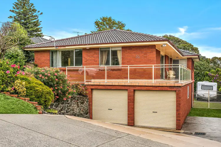 33 Eastern Avenue, Shellharbour NSW 2529