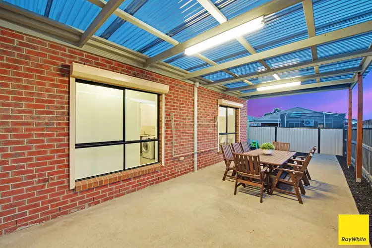1/11 McDougall Place, Truganina VIC 3029