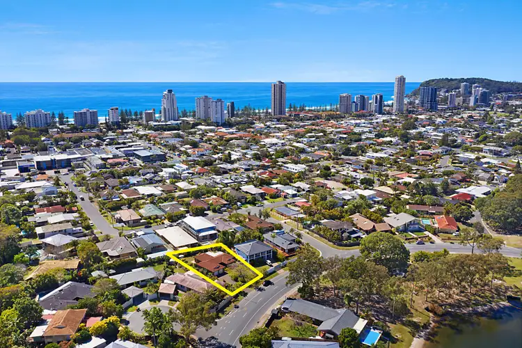 171 Burleigh Street, Burleigh Waters QLD 4220