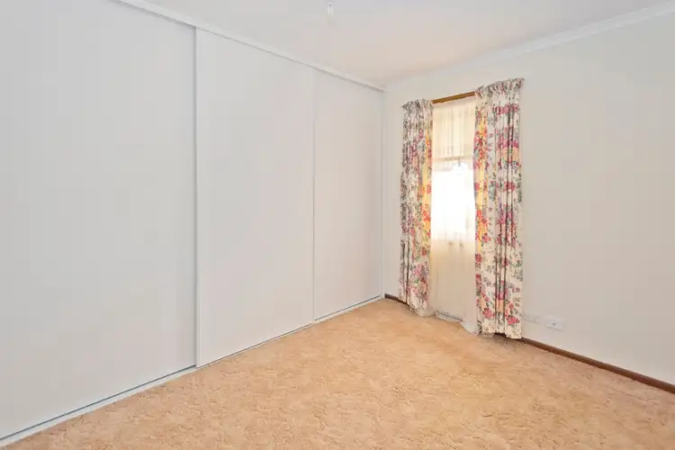 Sixth view of Homely house listing, 8 Wahroonga Drive, Smithfield SA 5114