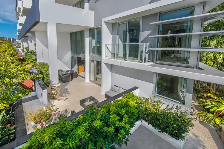 Infinity 37 Harbour Road, Hamilton QLD 4007