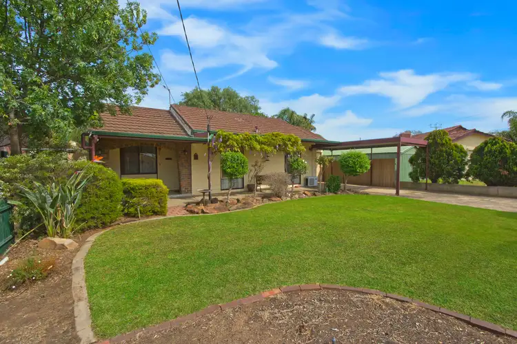 4 Hallville Street, Seaton SA 5023