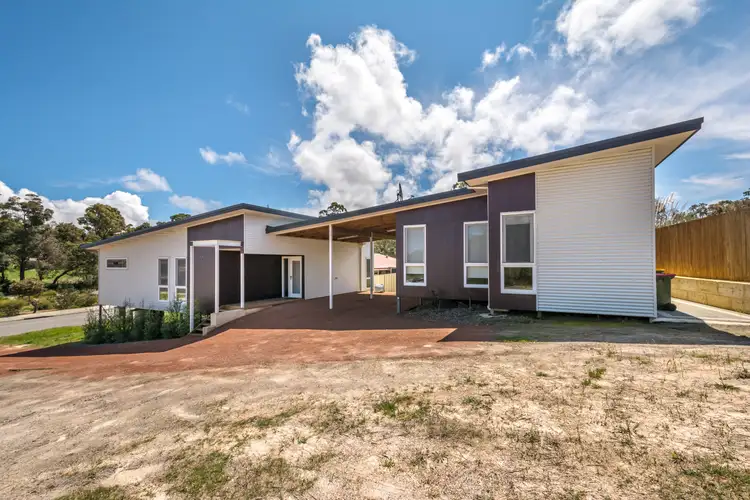 98 Mueller Street, Lockyer WA 6330