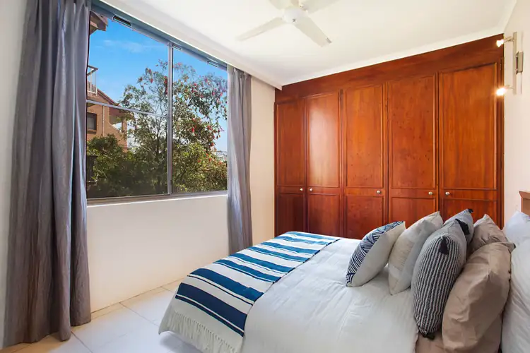 Sixth view of Homely unit listing, 3 'Britannia' 20 Britannia Avenue, Broadbeach QLD 4218