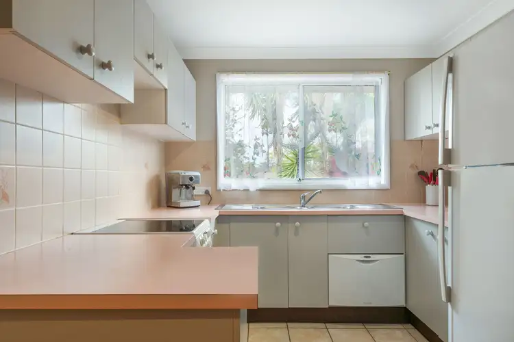 Fifth view of Homely house listing, 5/2-6 Woodlark Place, Glenfield NSW 2167