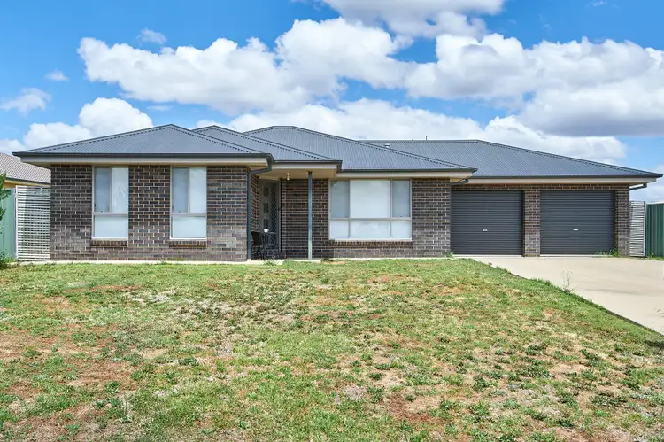 3 Paperbark Drive, Forest Hill NSW 2651