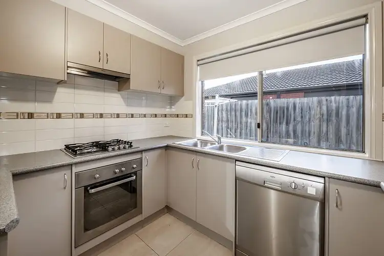 Fifth view of Homely house listing, 8 Bellbrae Crescent, Cranbourne West VIC 3977