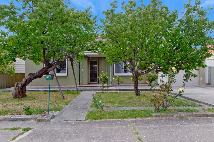 21 McAllan Avenue, Seaton SA 5023