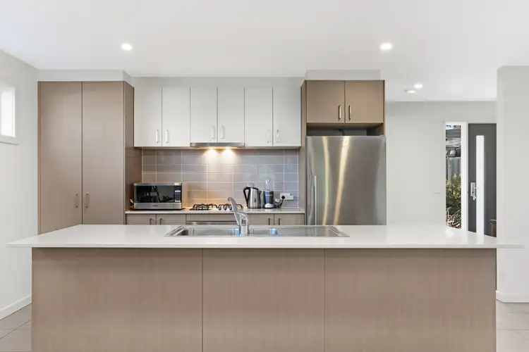 Fourth view of Homely townhouse listing, 2/15 Kidgell Street, Lilydale VIC 3140