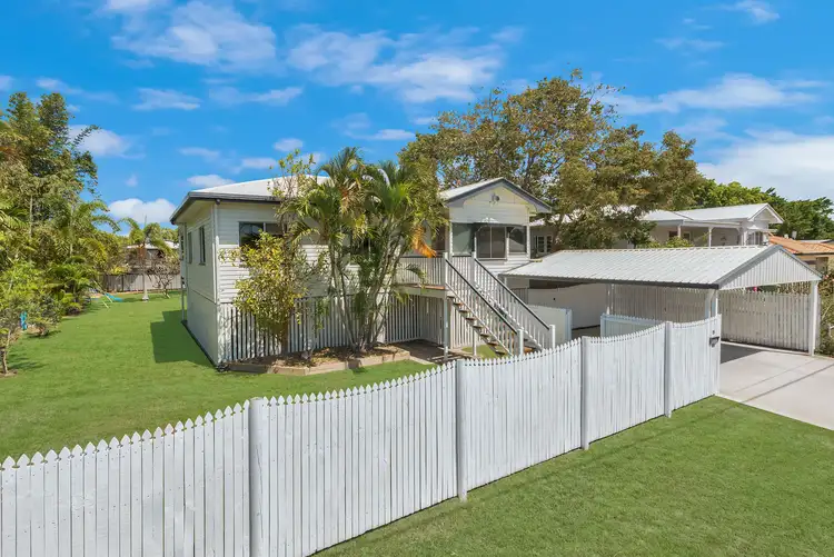 25 Sherriff Street, Hermit Park QLD 4812