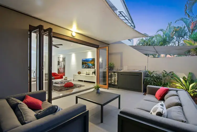 Fourth view of Homely other listing, 2/5 Bali Avenue, Palm Beach QLD 4221