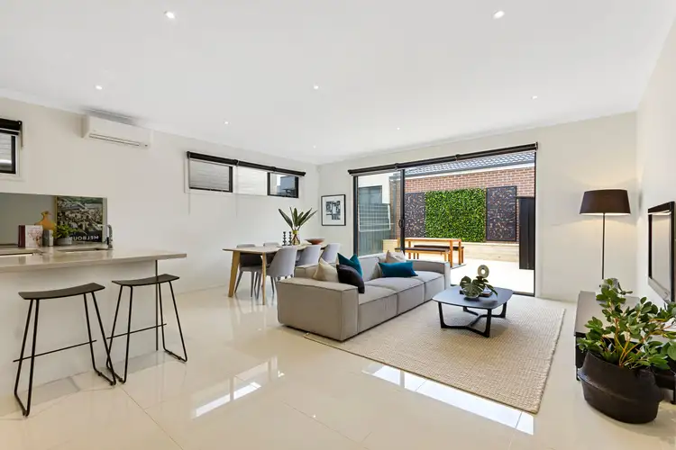 Third view of Homely townhouse listing, 2/16 Nonna Street, Oakleigh East VIC 3166