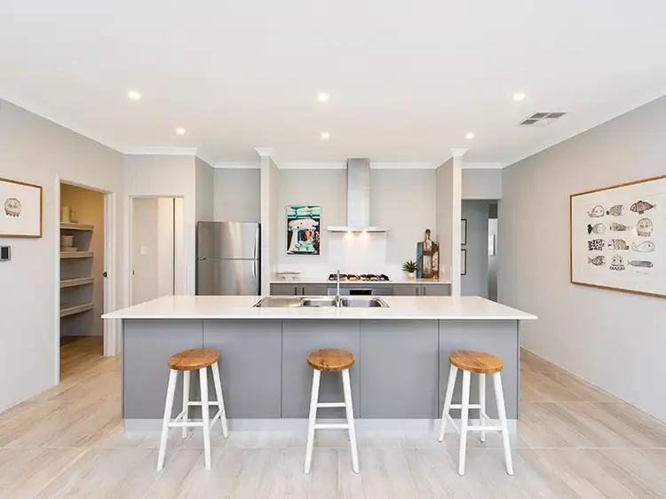 4 Cerulean Road, Karnup WA 6176