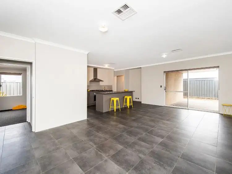 Second view of Homely house listing, 10 Nadine Promenade, Baldivis WA 6171