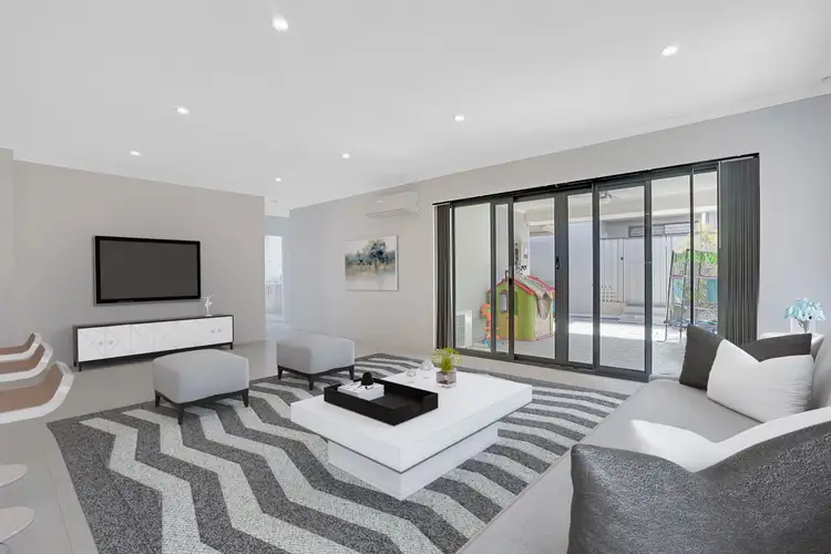 Fifth view of Homely house listing, 11a Steyning Way, Westminster WA 6061