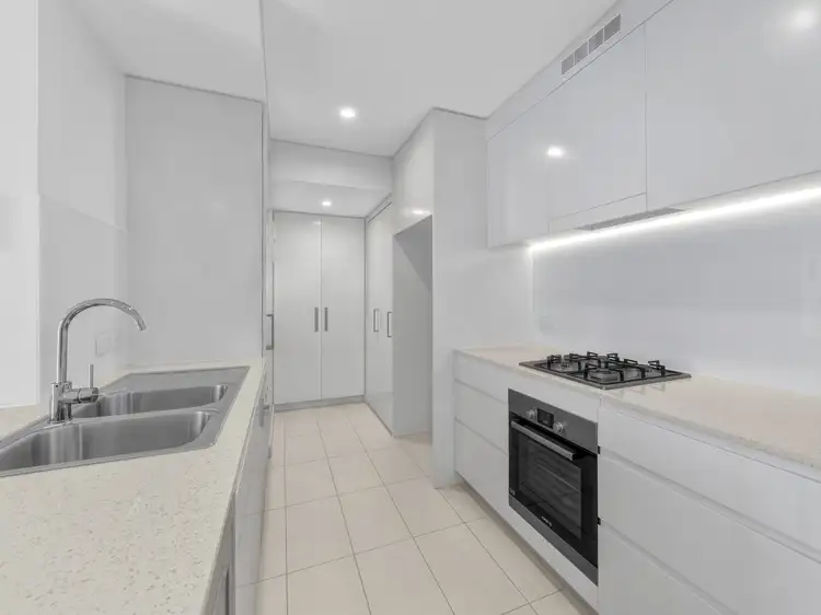 Sixth view of Homely apartment listing, 2208/25 Anderson Street, Kangaroo Point QLD 4169