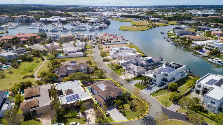 2843 Wylarah Way, Hope Island QLD 4212
