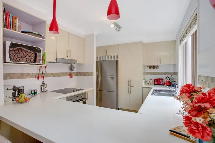 Fifth view of Homely house listing, 10 Parkside Circuit, Robina QLD 4226