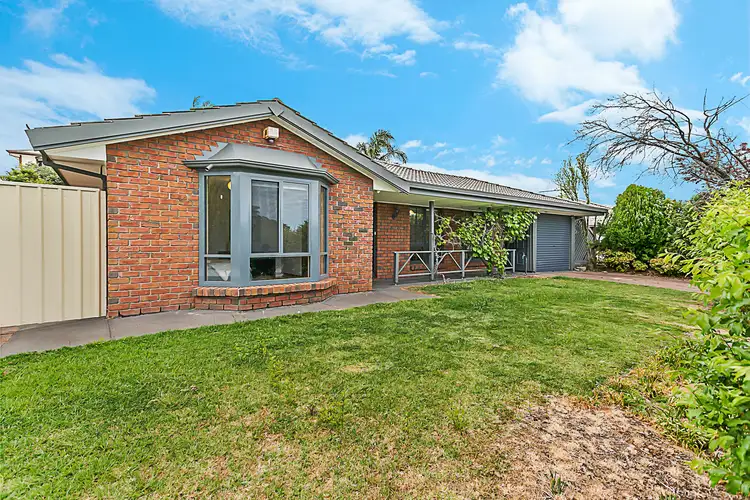 20 Quailo Avenue, Hallett Cove SA 5158